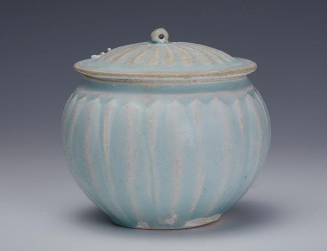 子”藏着中国人的千年偏爱CQ9电子文物上的“菊君(图4) 子”藏着中国人的千年偏爱CQ9电子文物上的“菊君(图4)